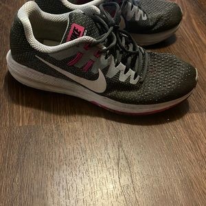 Nikes that are definitely worn but in very good condition true to size